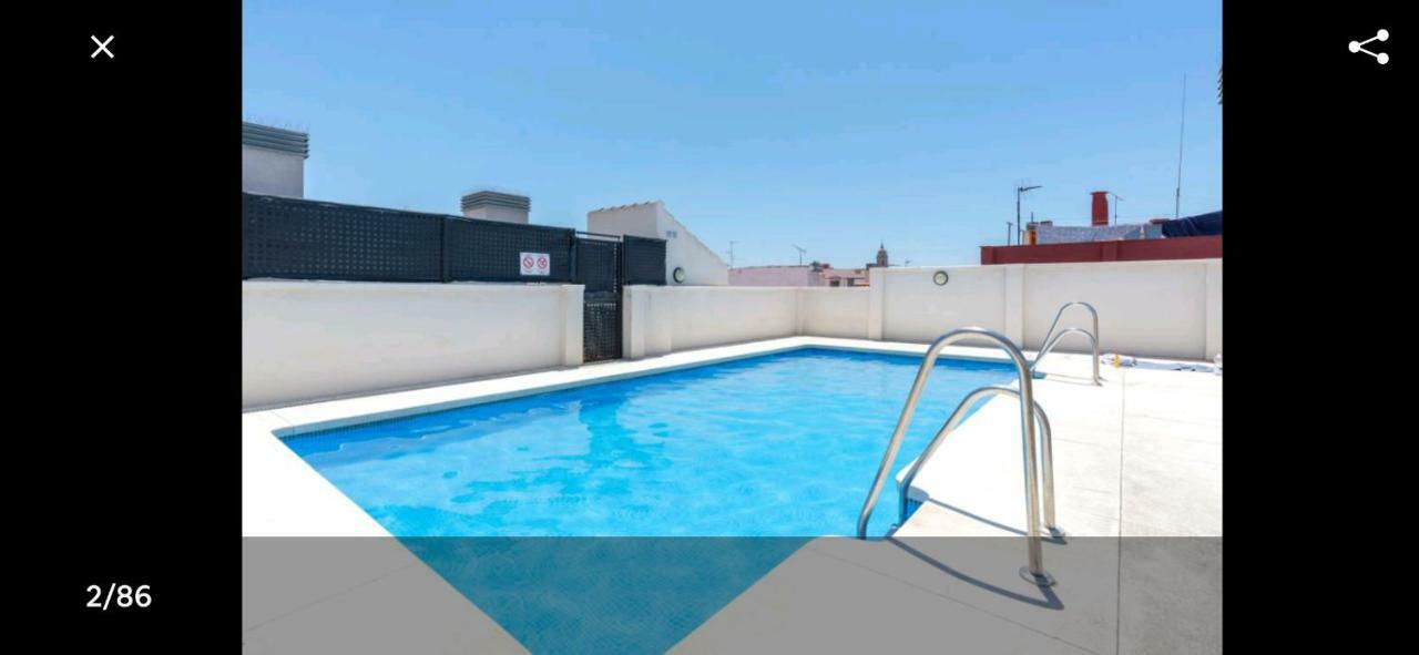 Stylish Apartment In The Heart Of Malaga With Pool מראה חיצוני תמונה